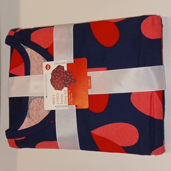 NWT Men's 2 - Piece Family Sleep Set - Picture 1 of 8